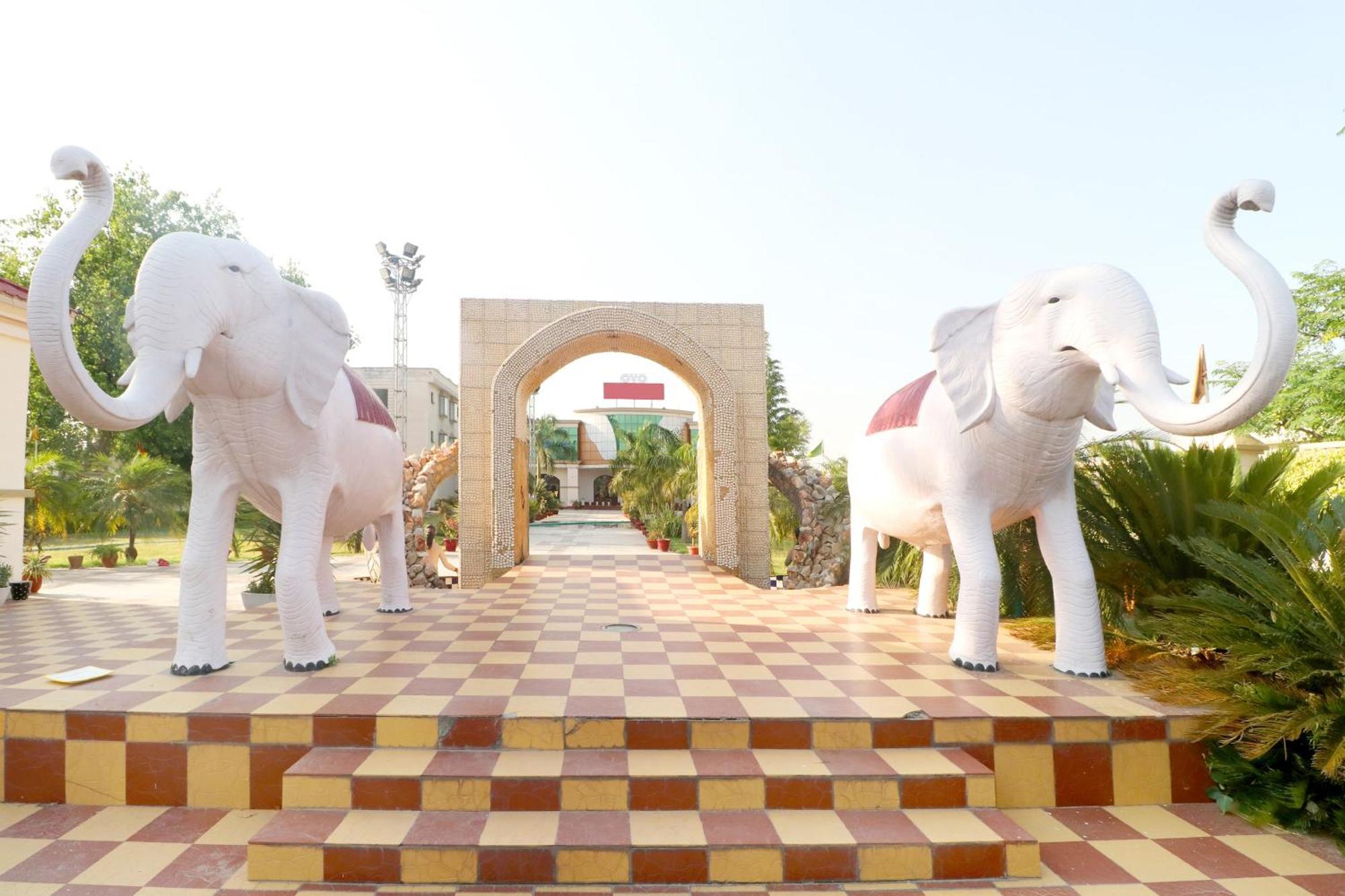 Hotel O Sangam Resort Shāhpur Kültér fotó