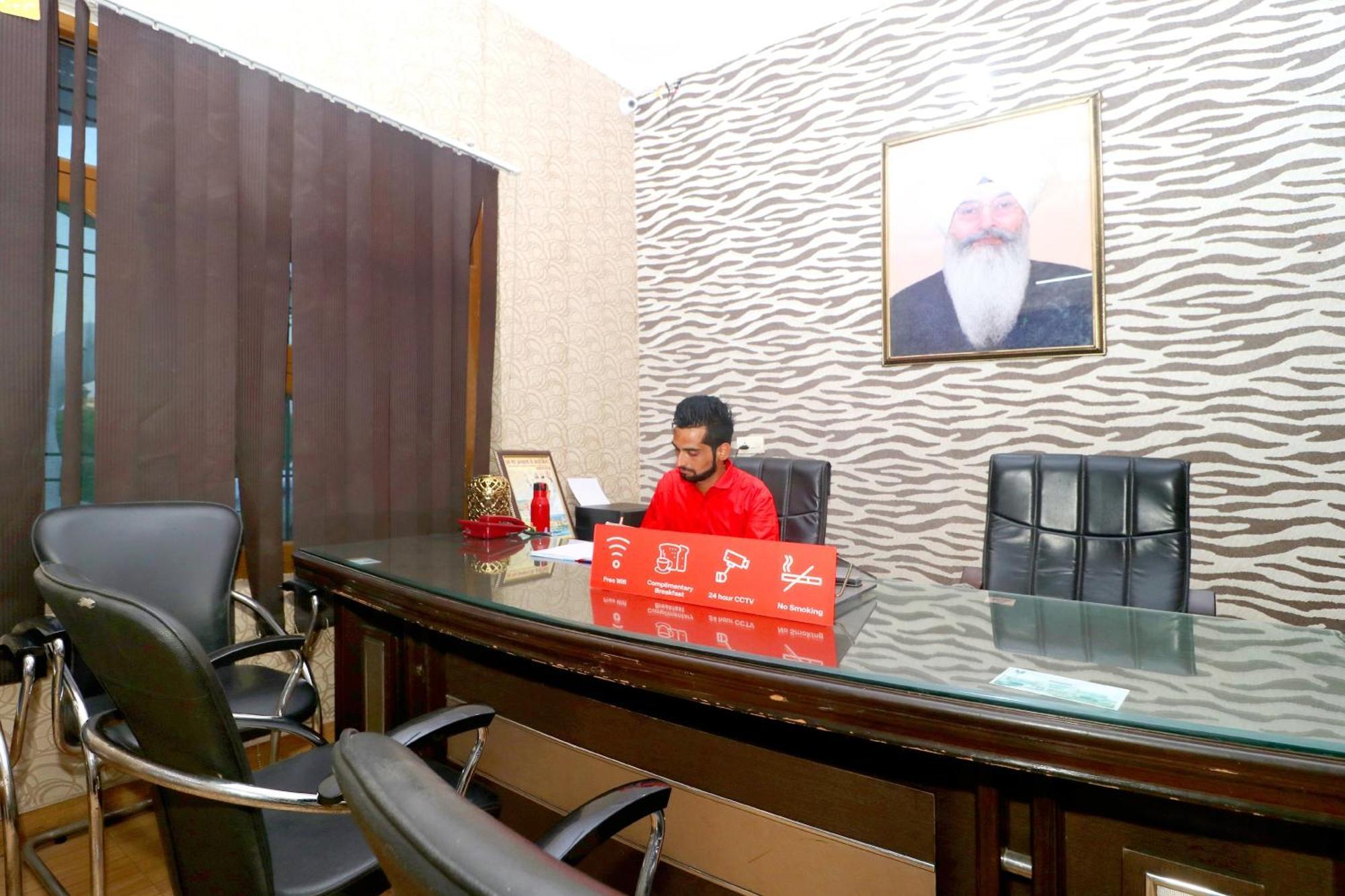 Hotel O Sangam Resort Shāhpur Kültér fotó